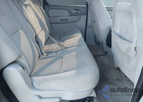 2007 Chevrolet Suburban 1500 Lt z USA, uszkodzony, nr VIN 3GNFK16397G111607